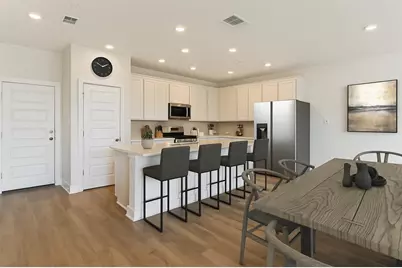 517 Emory Crossing Boulevard, Hutto, TX 78634 - Photo 2