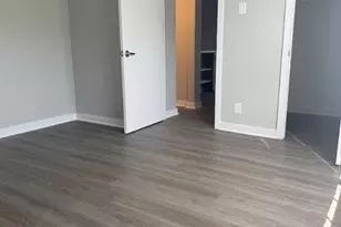 311 E 31st St, Austin, TX 78705 - Photo 16