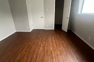 311 E 31st St, Austin, TX 78705 - Photo 24