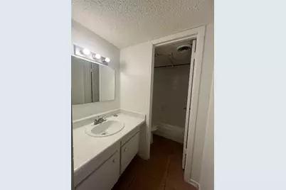 311 E 31 Street #308, Austin, TX 78705 - Photo 20