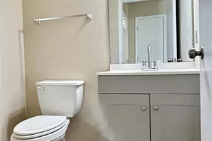 5211 Viewpoint Dr, Austin, TX 78744 - Photo 18