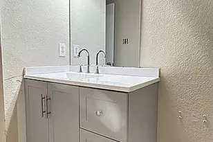 5211 Viewpoint Dr, Austin, TX 78744 - Photo 16