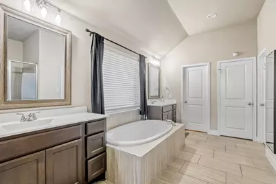 2416 Burberry Lane, Leander, TX 78641 - Photo 22