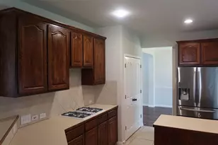 2915 Briona Wood Ln, Cedar Park, TX 78613 - Photo 2