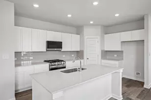 103 Two Bits, Elgin, TX 78621 - Photo 10