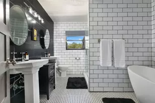 1806 Rogge Ln, Austin, TX 78723 - Photo 6