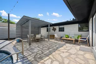 1806 Rogge Ln, Austin, TX 78723 - Photo 32