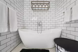 1806 Rogge Ln, Austin, TX 78723 - Photo 20