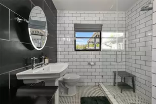 1806 Rogge Ln, Austin, TX 78723 - Photo 24