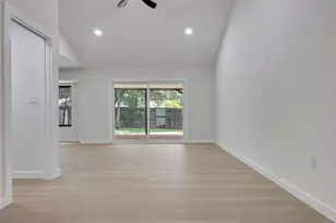 1708 Raven Dr, Austin, TX 78752 - Photo 12