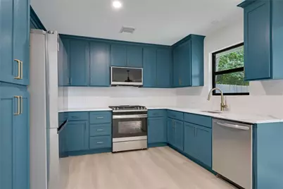 1708 Raven Drive, Austin, TX 78752 - Photo 8