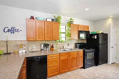 321 High Low Dr Drive, New Braunfels, TX 78132 - Photo 2
