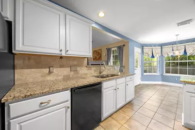 9123 Fainwood Lane, Austin, TX 78749 - Photo 12