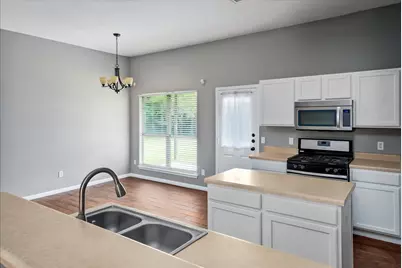 403 Thunderstorm Avenue, Lockhart, TX 78644 - Photo 12