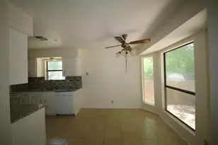 12708 Lamppost Ln, Austin, TX 78727 - Photo 4