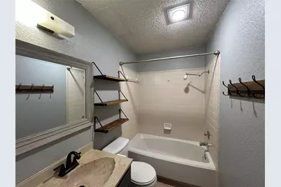 7316 Lake Charles Drive, Austin, TX 78744 - Photo 14