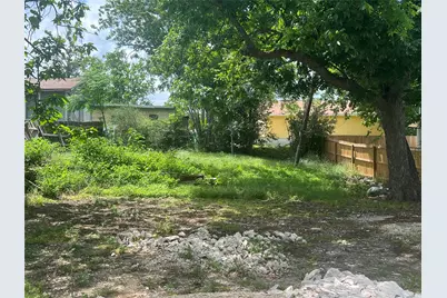 711 Burkett Street, Taylor, TX 76574 - Photo 4