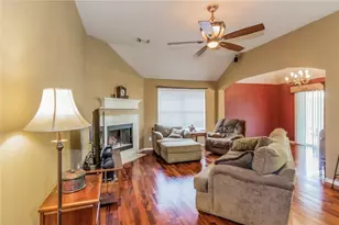 3612 Bird House Dr, Round Rock, TX 78665 - Photo 4