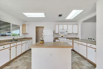 3602 Meadow Park Drive, Round Rock, TX 78665 - Photo 8