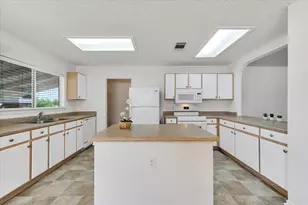 3602 Meadow Park Dr, Round Rock, TX 78665 - Photo 8