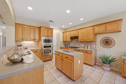 302 Kettleman Lane S, Austin, TX 78717 - Photo 10