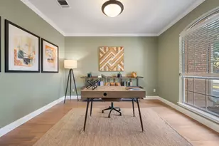 302 Kettleman Ln S, Austin, TX 78717 - Photo 4