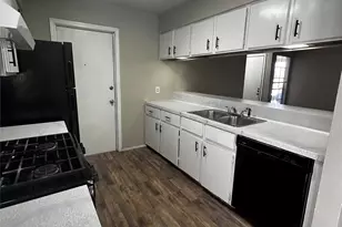 6603 Deatonhill Dr, Austin, TX 78745 - Photo 8