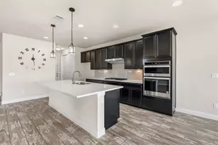 108 Round Valley Ct, Liberty Hill, TX 78642 - Photo 10