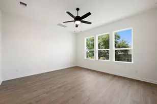 420 Hickory Spgs Trl, Georgetown, TX 78628 - Photo 30