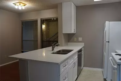 3115 Helms Street #103, Austin, TX 78705 - Photo 8