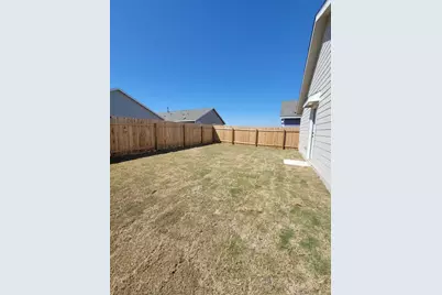 105 Painted Night Road, Hutto, TX 78634 - Photo 8