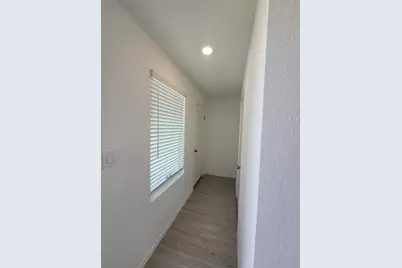 105 Painted Night Road, Hutto, TX 78634 - Photo 2