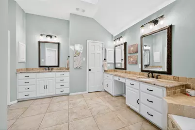 30110 Torrey Pines Circle, Georgetown, TX 78628 - Photo 10