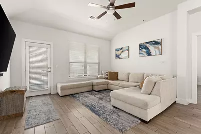 8610 McKamy Drive, Austin, TX 78744 - Photo 12