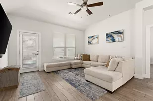 8610 McKamy Dr, Austin, TX 78744 - Photo 12