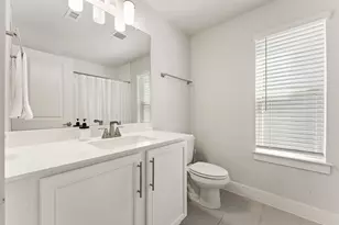 8610 McKamy Dr, Austin, TX 78744 - Photo 20