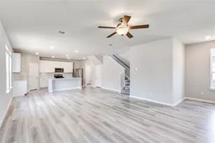 218 Glass Mountains Wy, Dripping Springs, TX 78620 - Photo 6