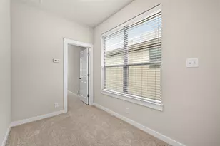 2101 Rivers Edge Way, Austin, TX 78741 - Photo 16