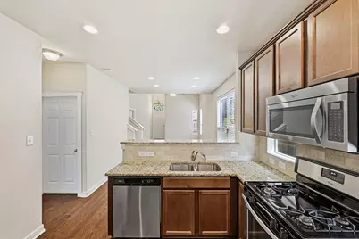 2101 Rivers Edge Way #32, Austin, TX 78741 - Photo 4