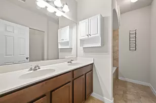 2101 Rivers Edge Way, Austin, TX 78741 - Photo 10