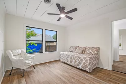 605 Bishop Street, Bastrop, TX 78957 - Photo 22