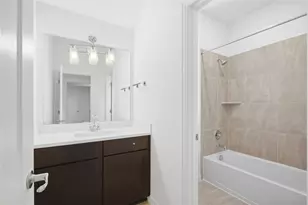 25617 Flora Bella Ln, Elgin, TX 78621 - Photo 18