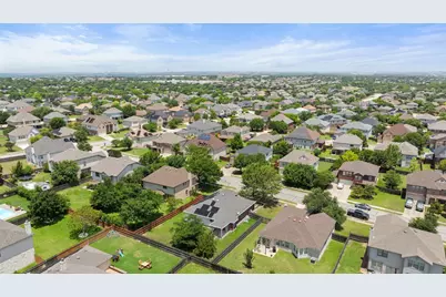 517 Castebar Drive, Round Rock, TX 78664 - Photo 32