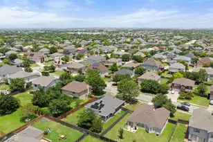 517 Castebar Dr, Round Rock, TX 78664 - Photo 32