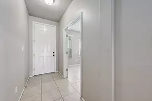 374 Wincliff Dr, Buda, TX 78610 - Photo 6