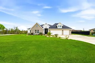 7074 Newman Blvd, Kyle, TX 78640 - Photo 2