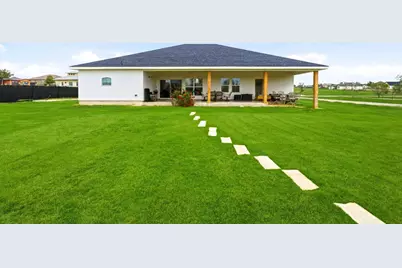 7074 Newman Boulevard, Kyle, TX 78640 - Photo 34