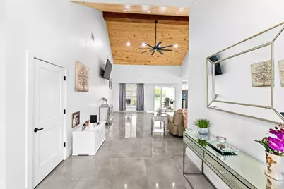 7074 Newman Boulevard, Kyle, TX 78640 - Photo 6