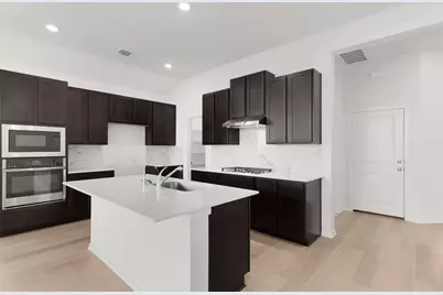 25621 Flora Bella Lane, Elgin, TX 78621 - Photo 10