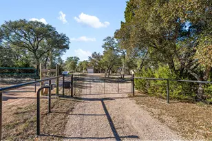 1610 Pace Bend Rd N, Spicewood, TX 78669 - Photo 16